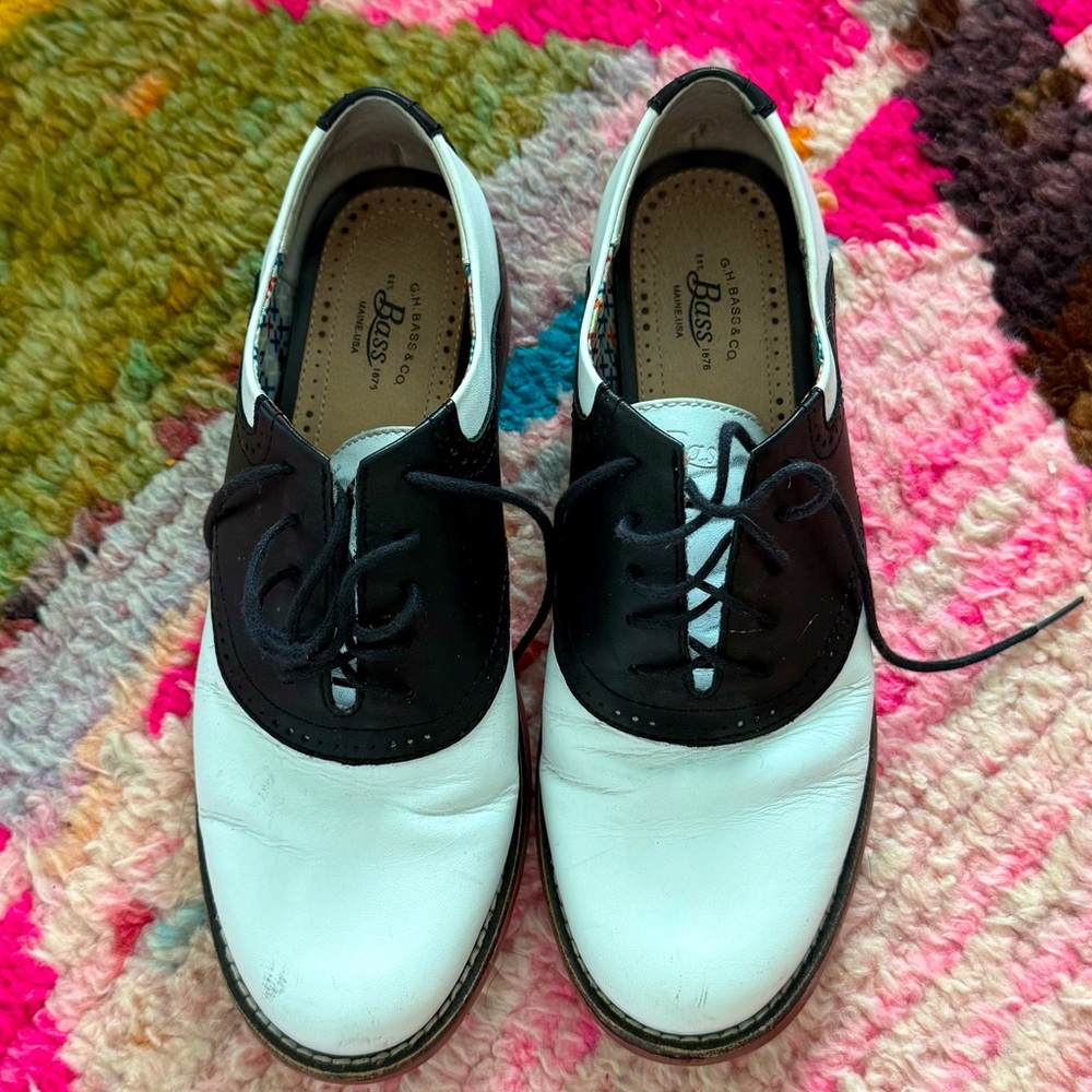 Bass Women's Two-Tone Black and White Loafers